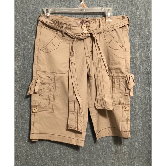 US Polo Assn khaki cargo shorts with belt - Picture 2 of 5